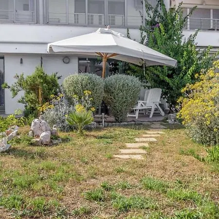 House In Steps From The